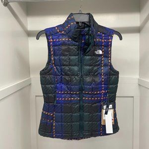 (NWT) North Face Womens Puffer Vest (X Small)